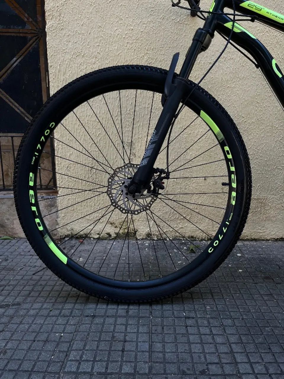 PARA VENDER RÁPIDO Bicicleta Colli Athena Aro 29 - Foto 4