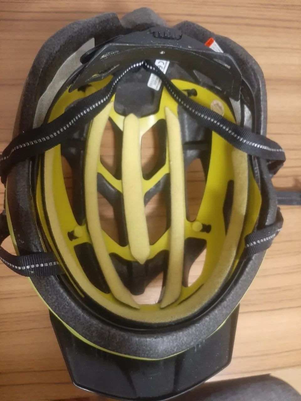 Capacete Specialized Chamonix Mips tamanho M  - Foto 4