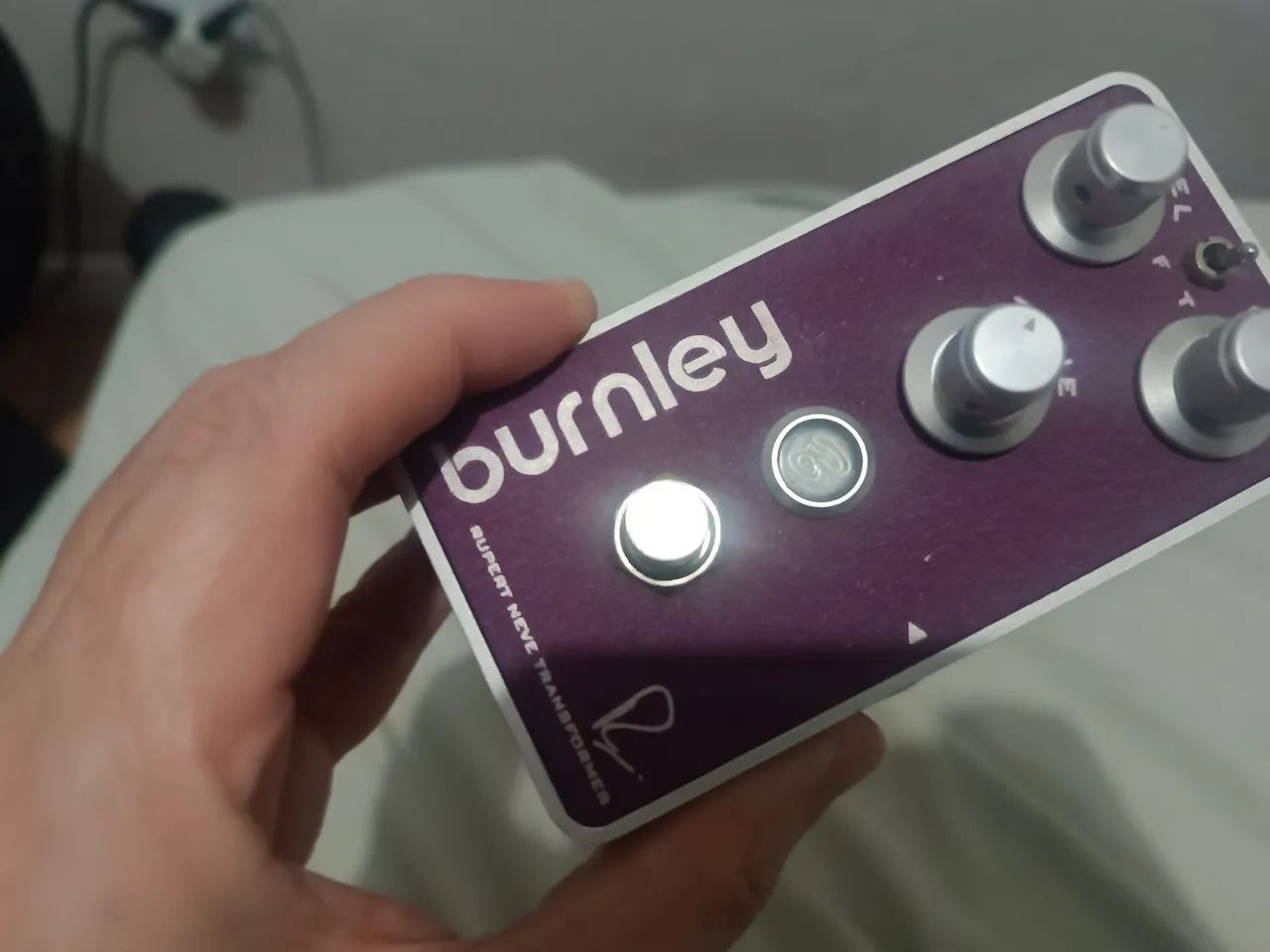 Pedal Bunrley em ótimo estado. Quem conhece,sabe como é bom. - Foto 4