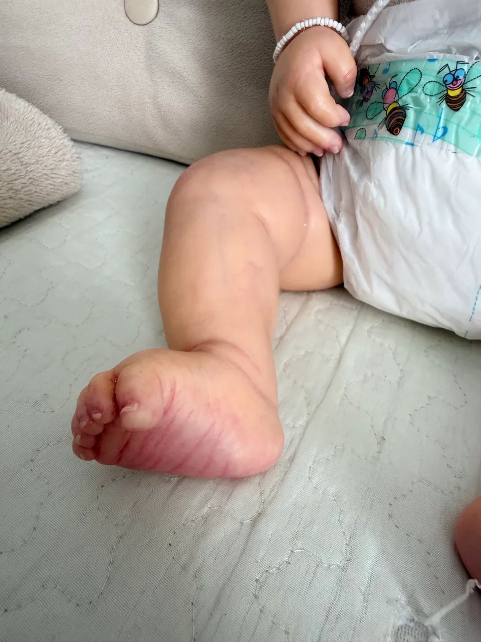 Bebê Reborn semi nova  - Foto 4