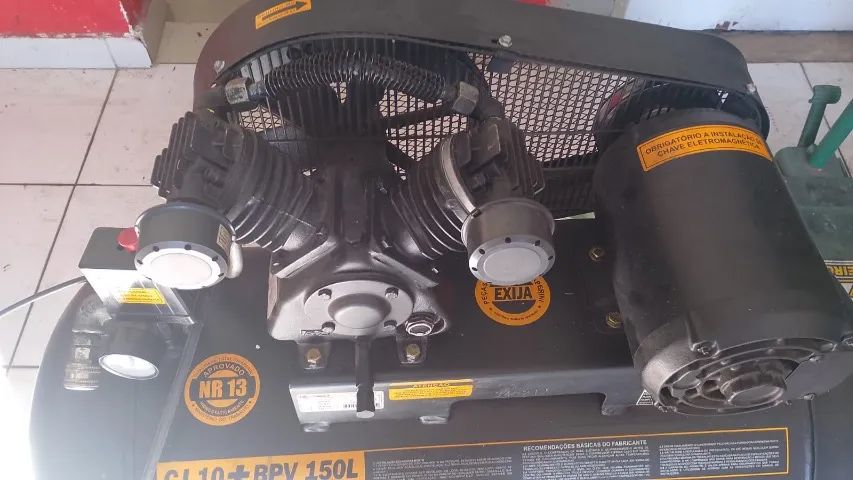 Compressor de Ar Chiaperini Profissional 150L - Foto 2