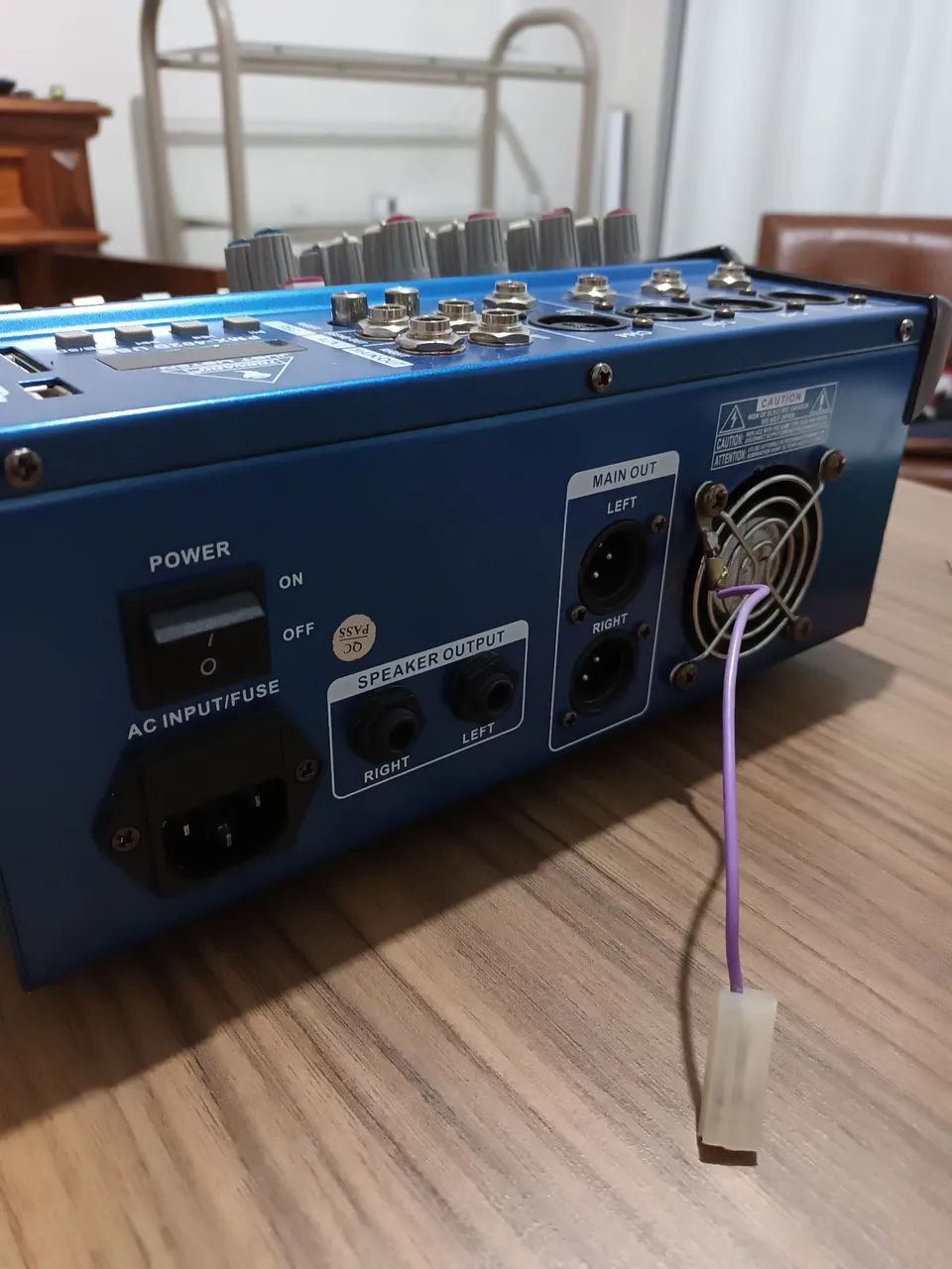 Mesa Ampli.Tornado PMX-402D  - Foto 3