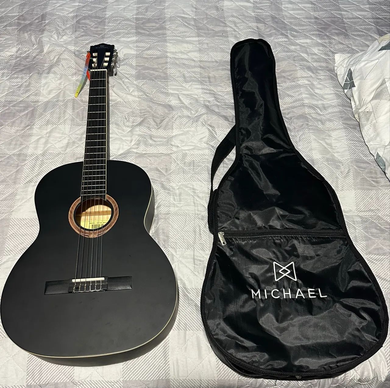 Violão Michael seminovo