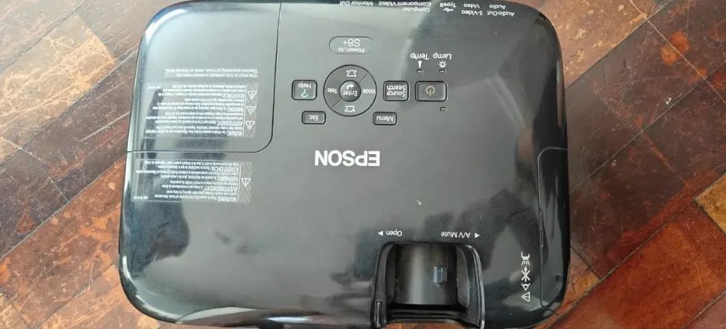 Projetor Epson PowerLite 78 H309A com bolsa - Foto 2
