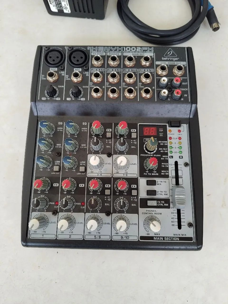 Mesa de Som Behringer - Foto 4