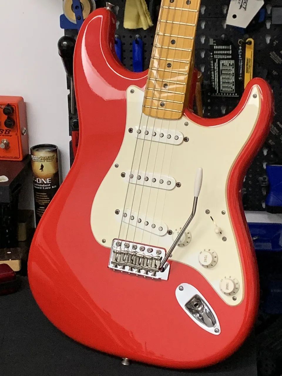 Guitarra squier Classic vibe com updates - Foto 3