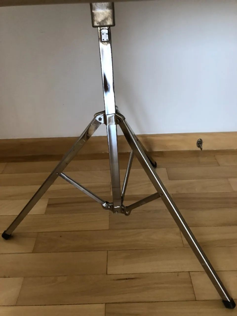 Tela de projeção com tripé - Foto 3