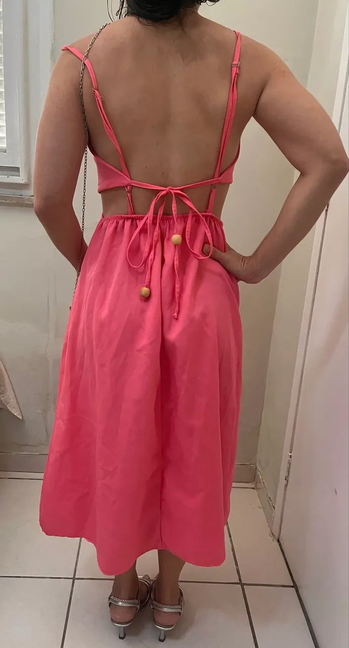 Vestido rosa neon P várias ocasiões  - Foto 3