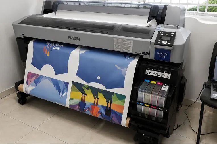 Plotter Epson F6370 - Conservada  - Foto 2
