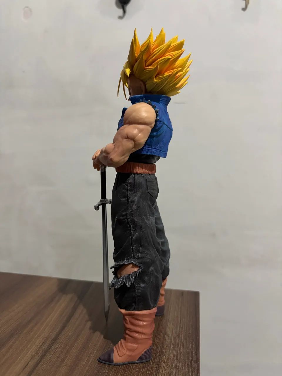 Action figure dragon ball - trunks ss - Foto 5