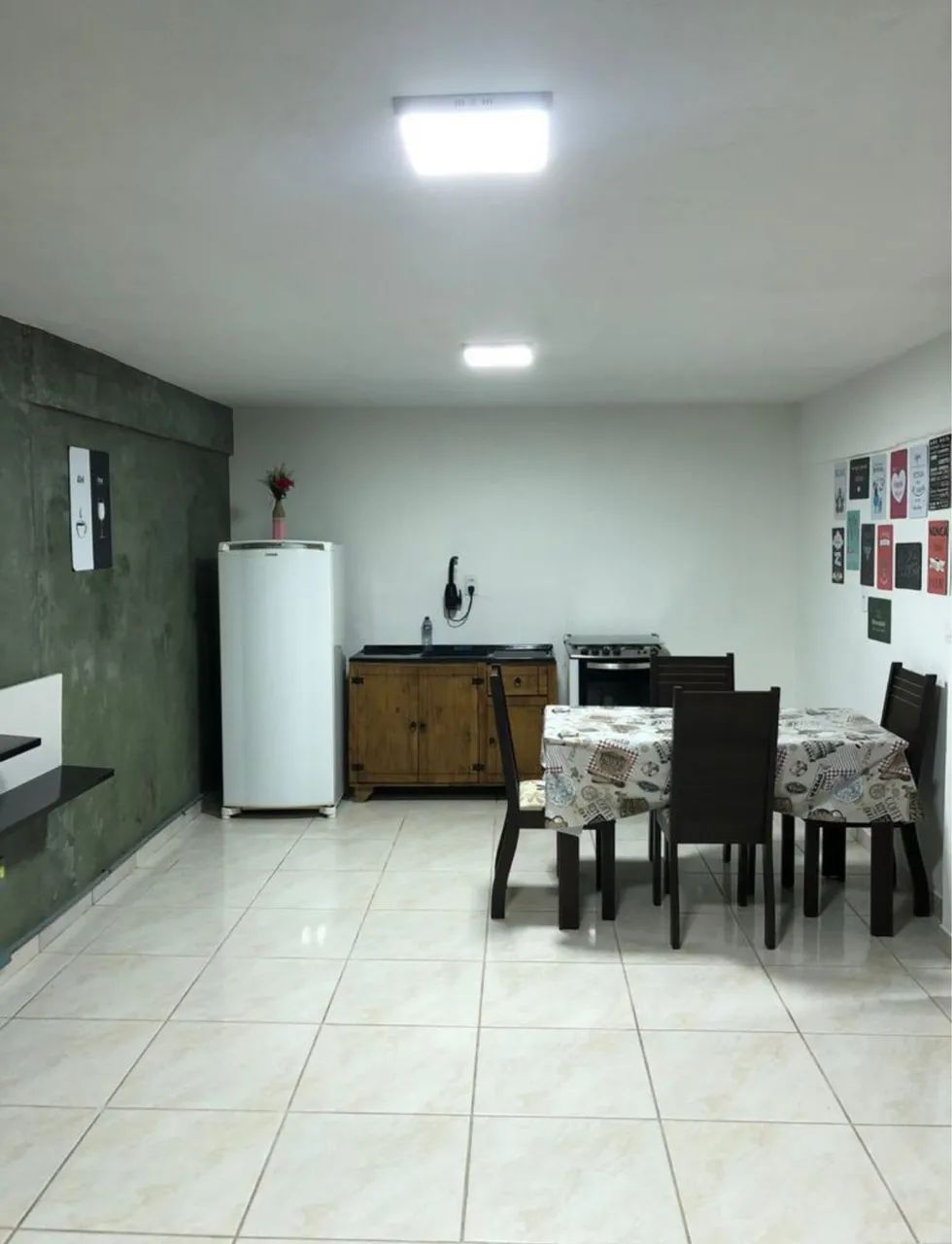 Alugo mobiliado bem localizado 