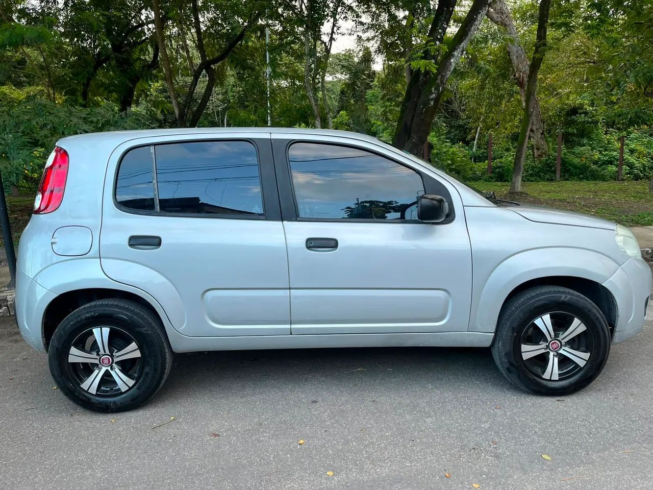 Fiat Uno Vivace/rua 1.0 EVO Fire Flex 8V 5P 2014 - Foto 3