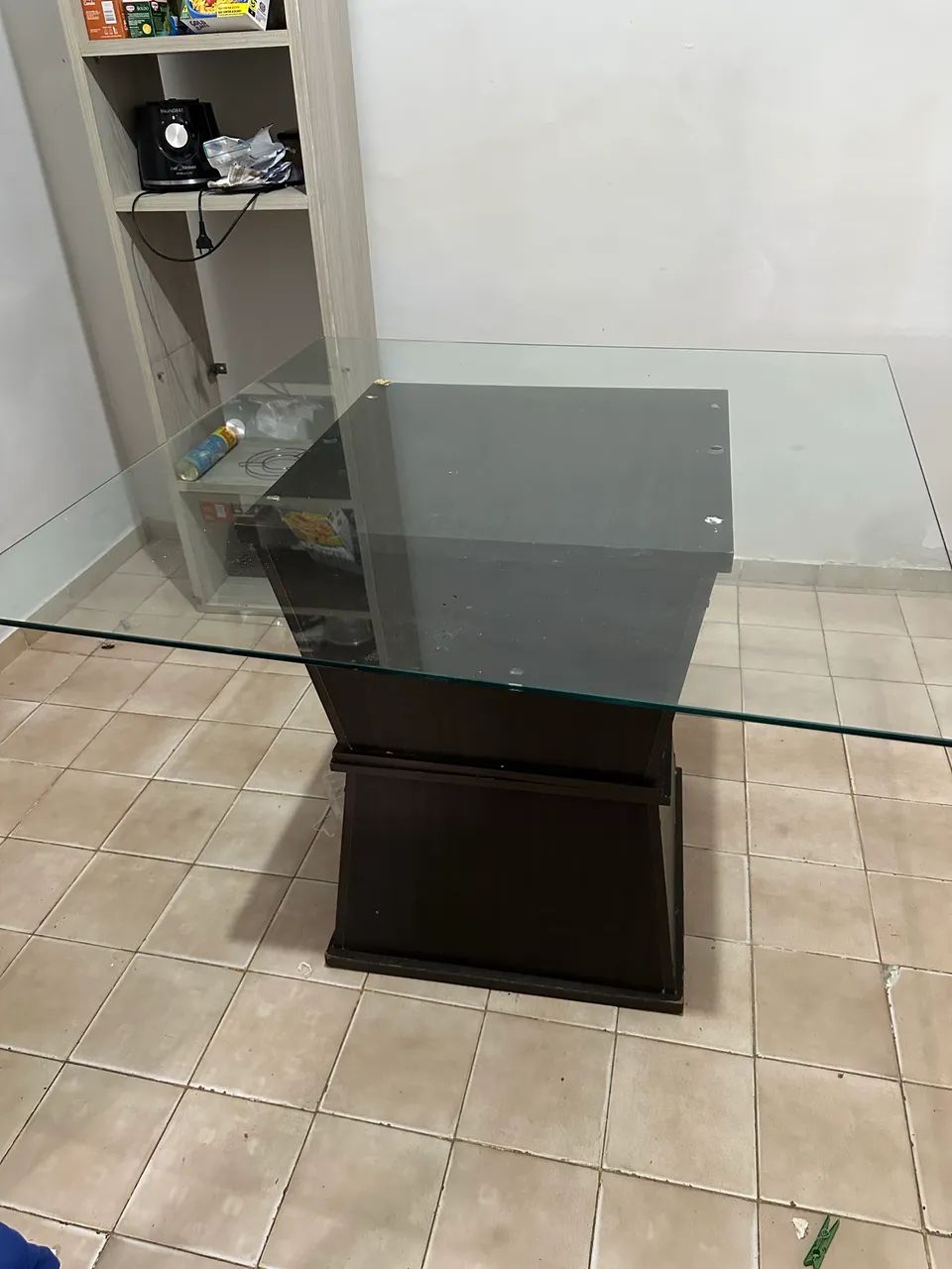Mesa de vidro com 3 cadeiras  - Foto 5