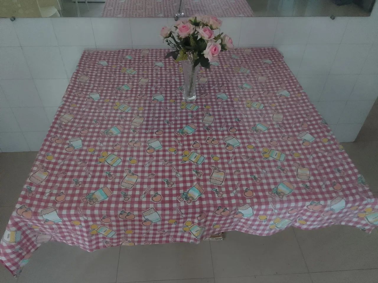 Doa se mesa 4 lugares sem cadeiras - Foto 2