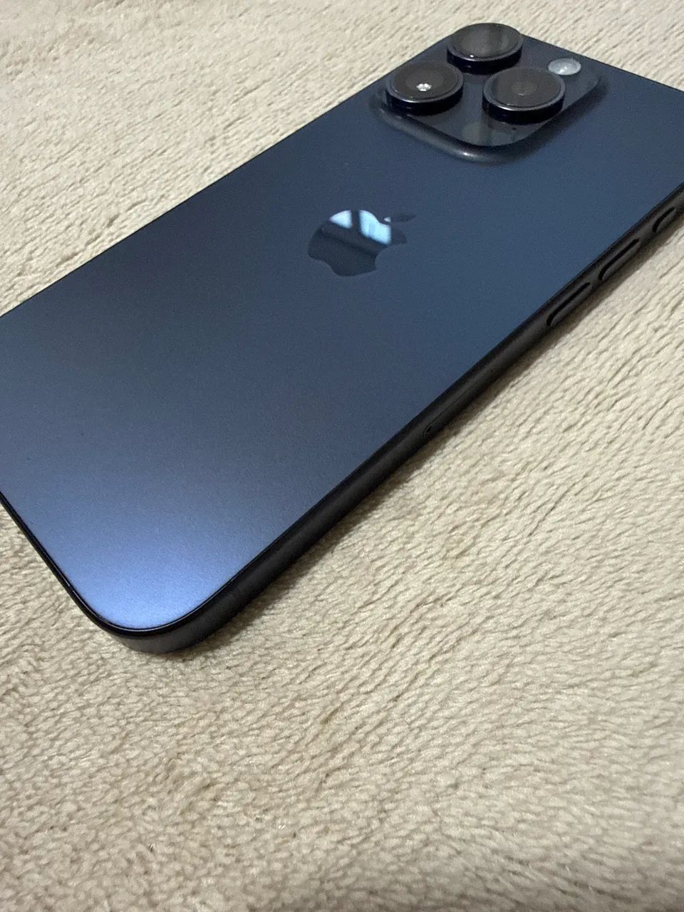 IPHONE 15 PRO  256 gb - Foto 3
