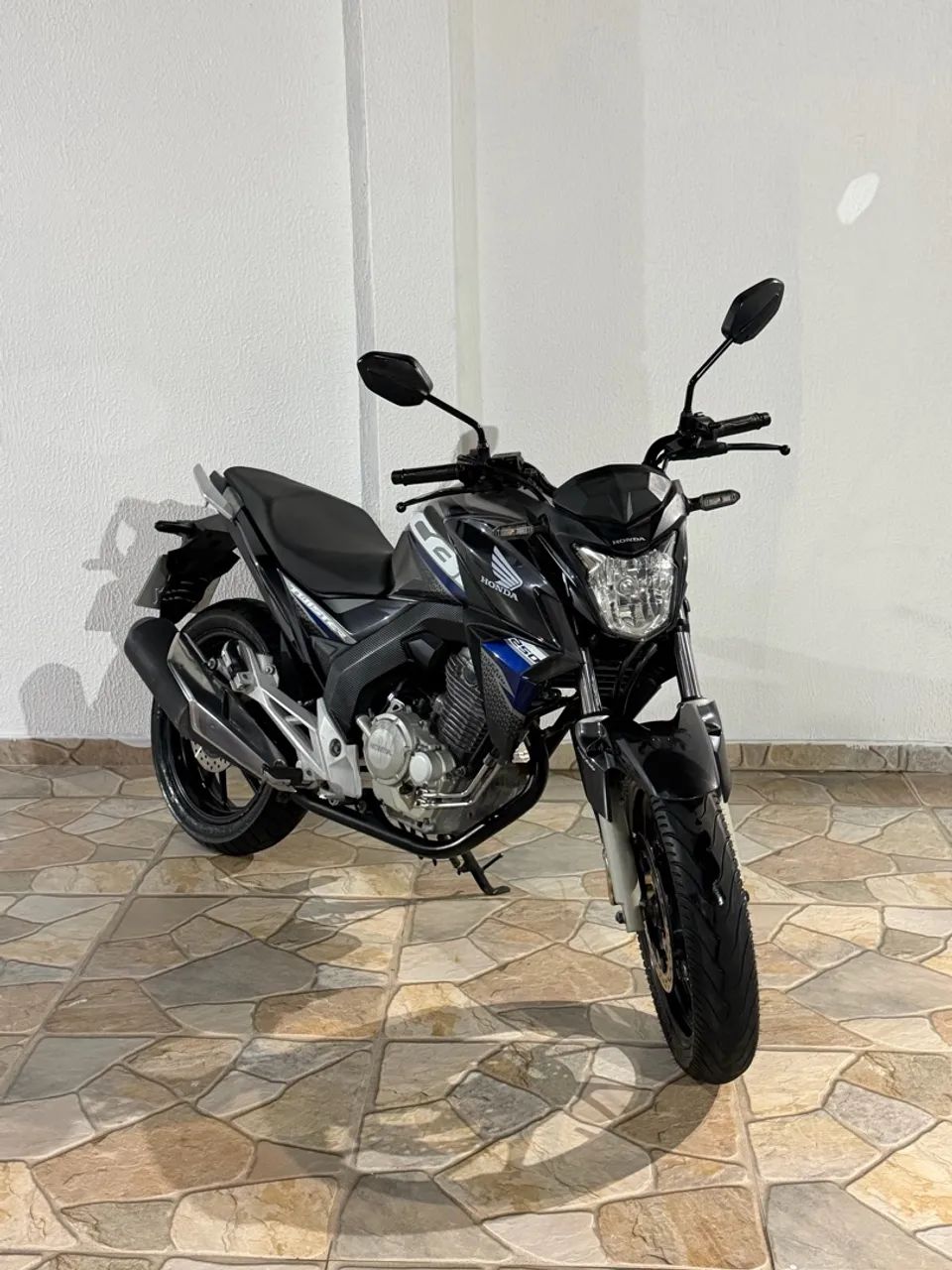 CB Twister 250 