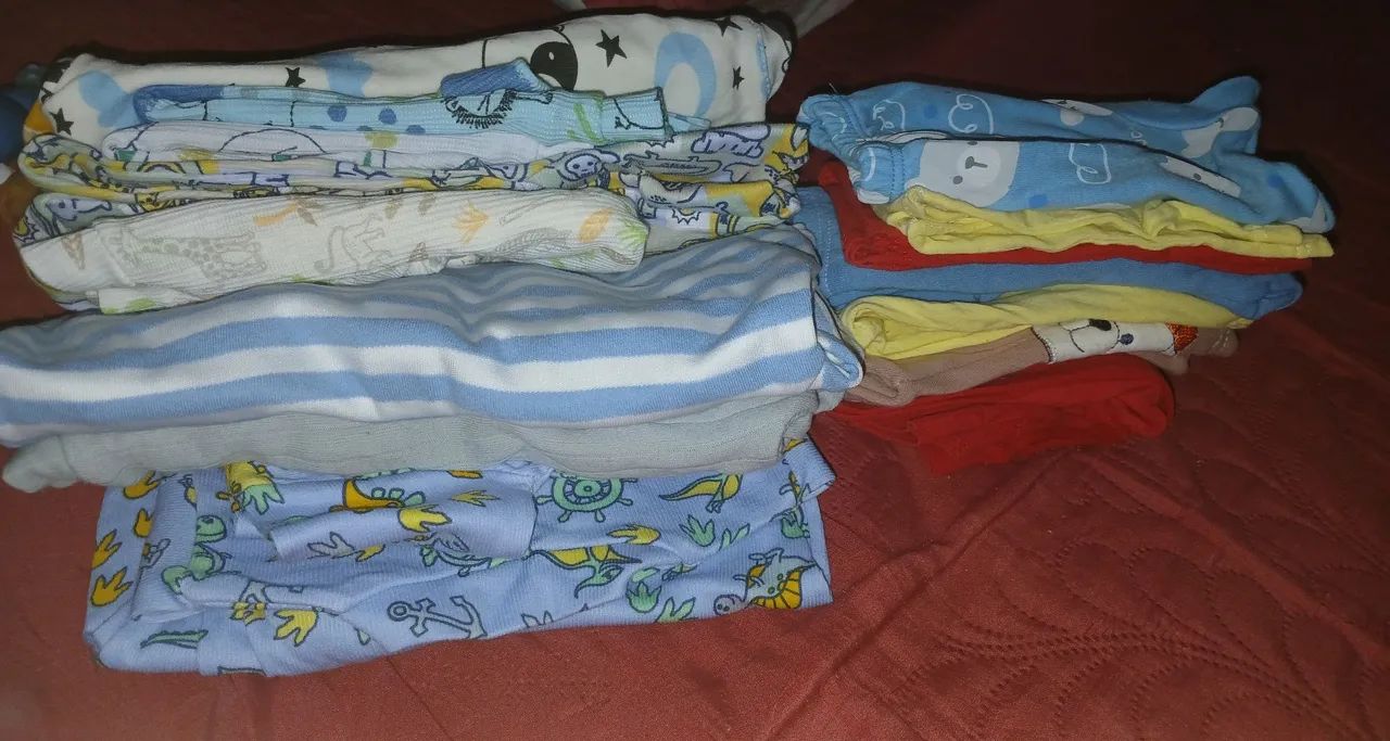 Roupinhas de bebê  - Foto 2