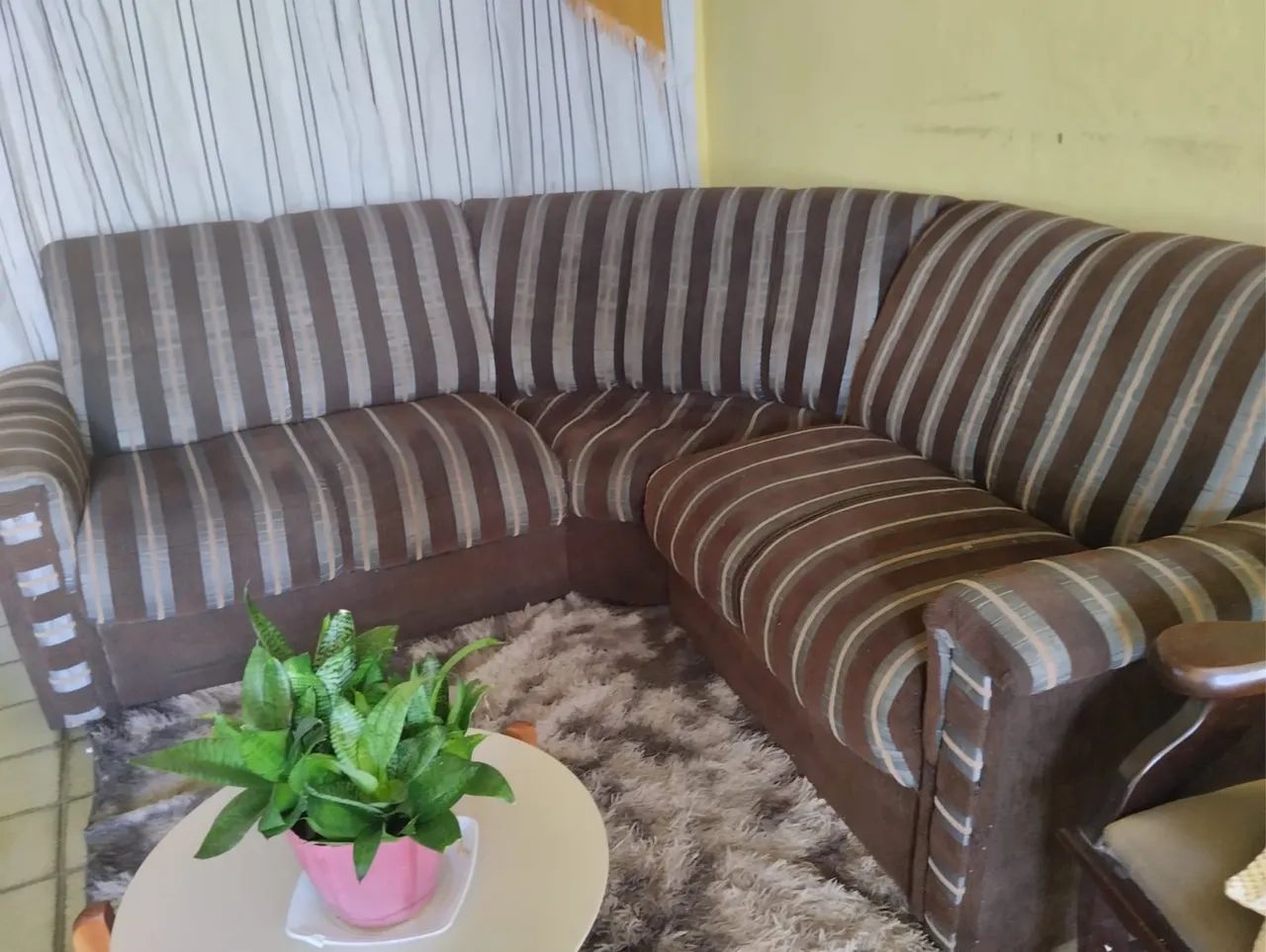 Vendo sofá L em perfeito 