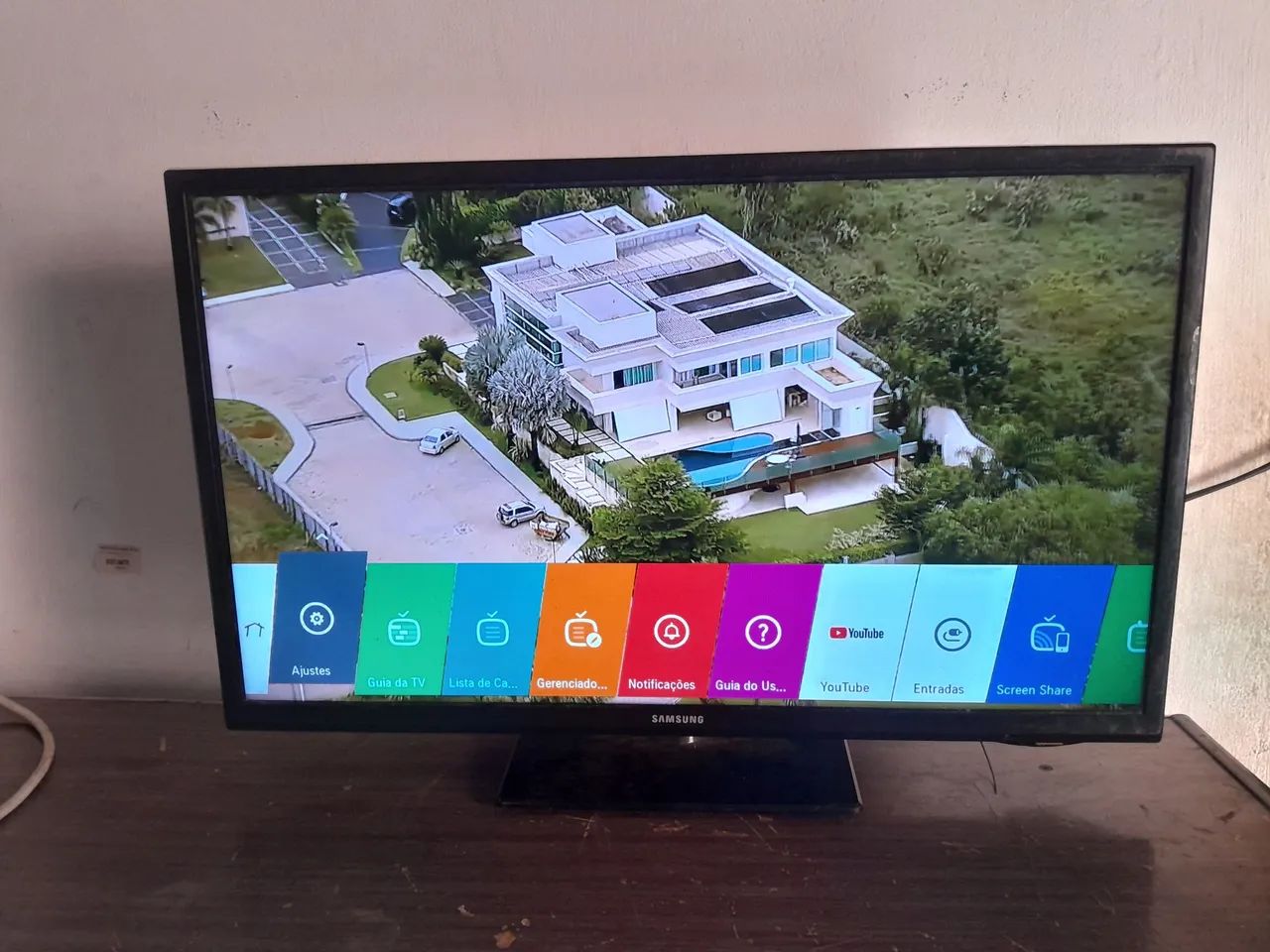 Tv Lg Smart "32" Polegadas - Foto 3