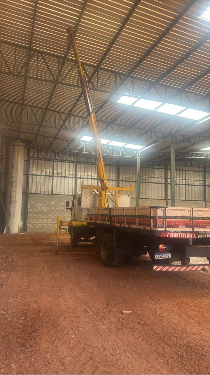 Caminhão Cargo 1317 munk e cabine suplementar  - Foto 3