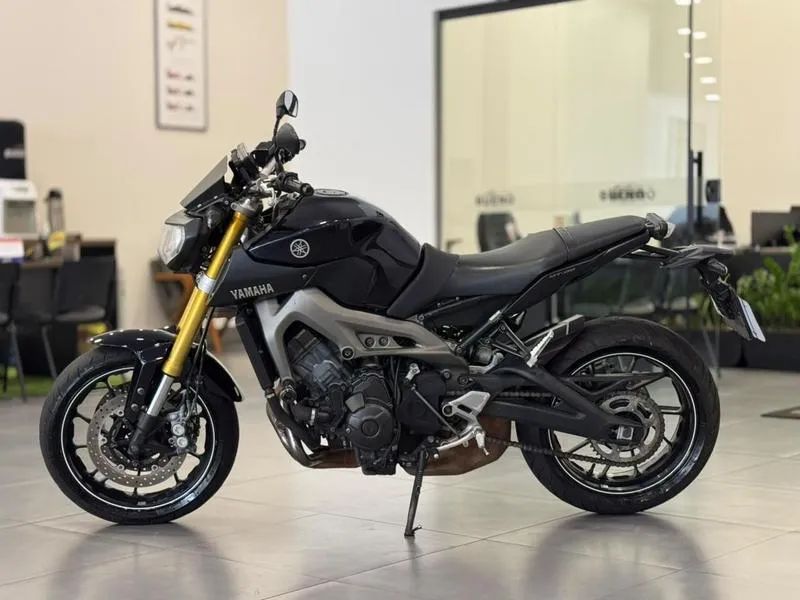 YAMAHA MT09 ABS 2016 - Foto 2