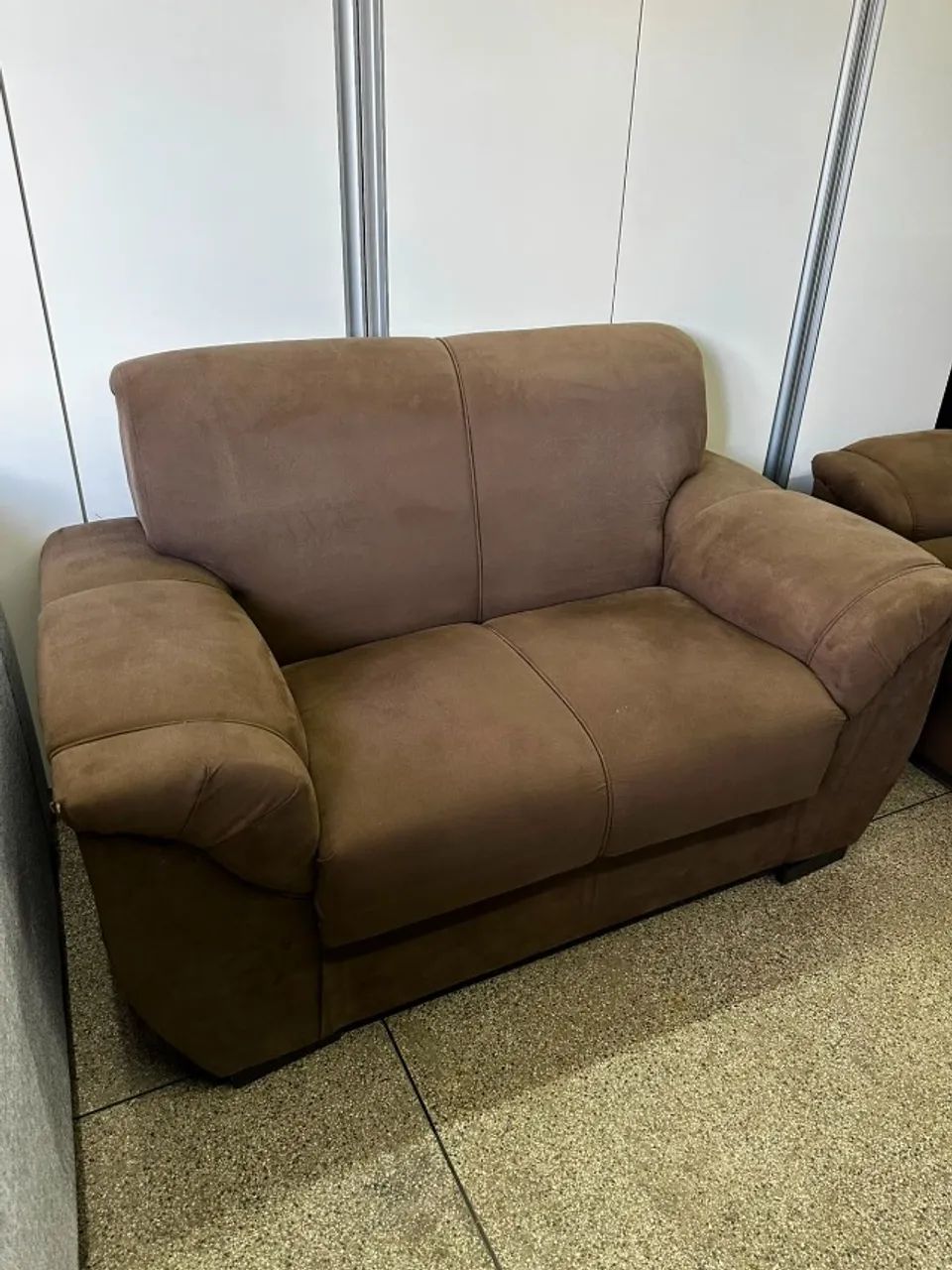 CONJUNTO DE SOFÁ 3X2 SEMINOVO - Foto 2