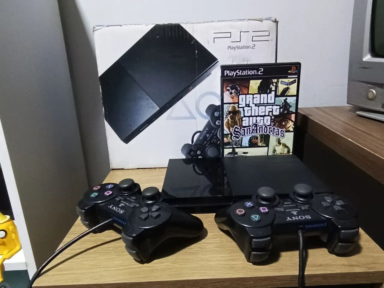 PlayStation 2 na caixa 