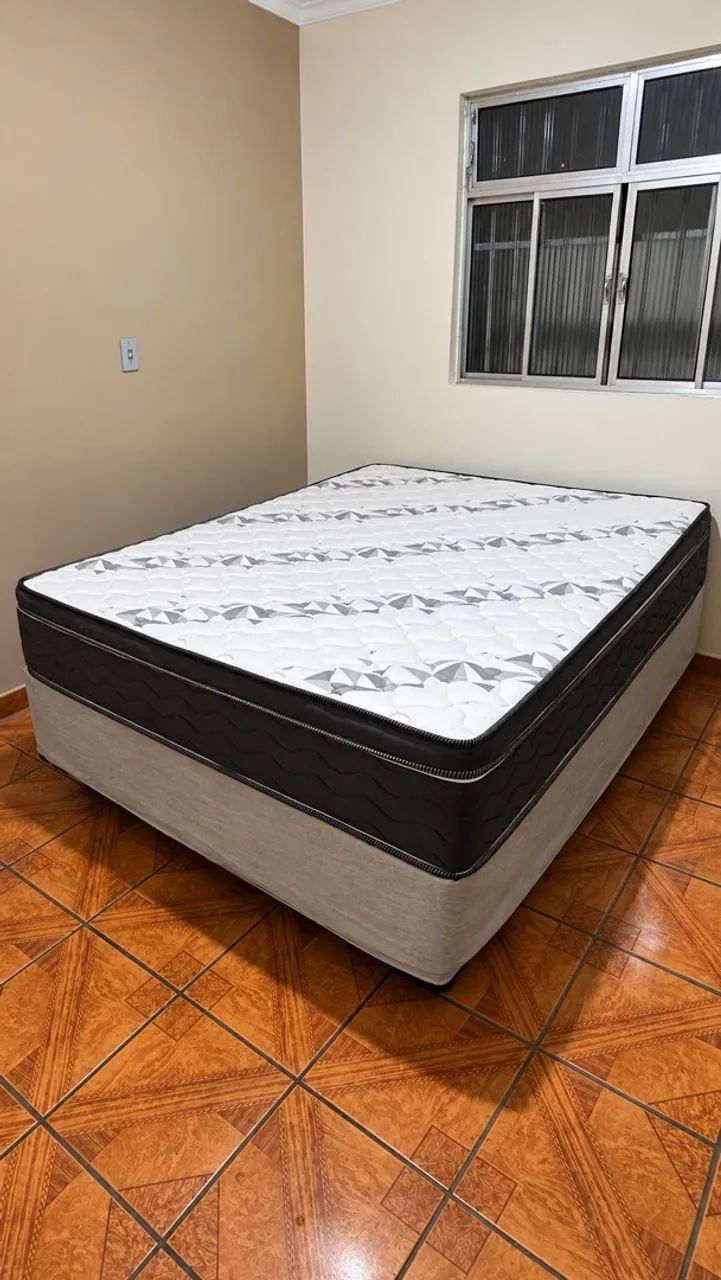 Cama Box + Colchão Firme - Pouco Uso