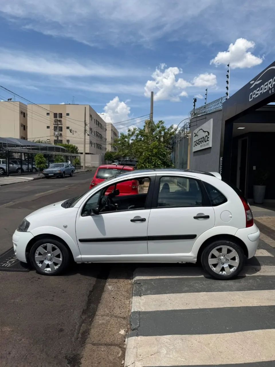 Citroën C3 GLX 1.4/ GLX Sonora 1.4 Flex 8V 5p, foto 11 de 16