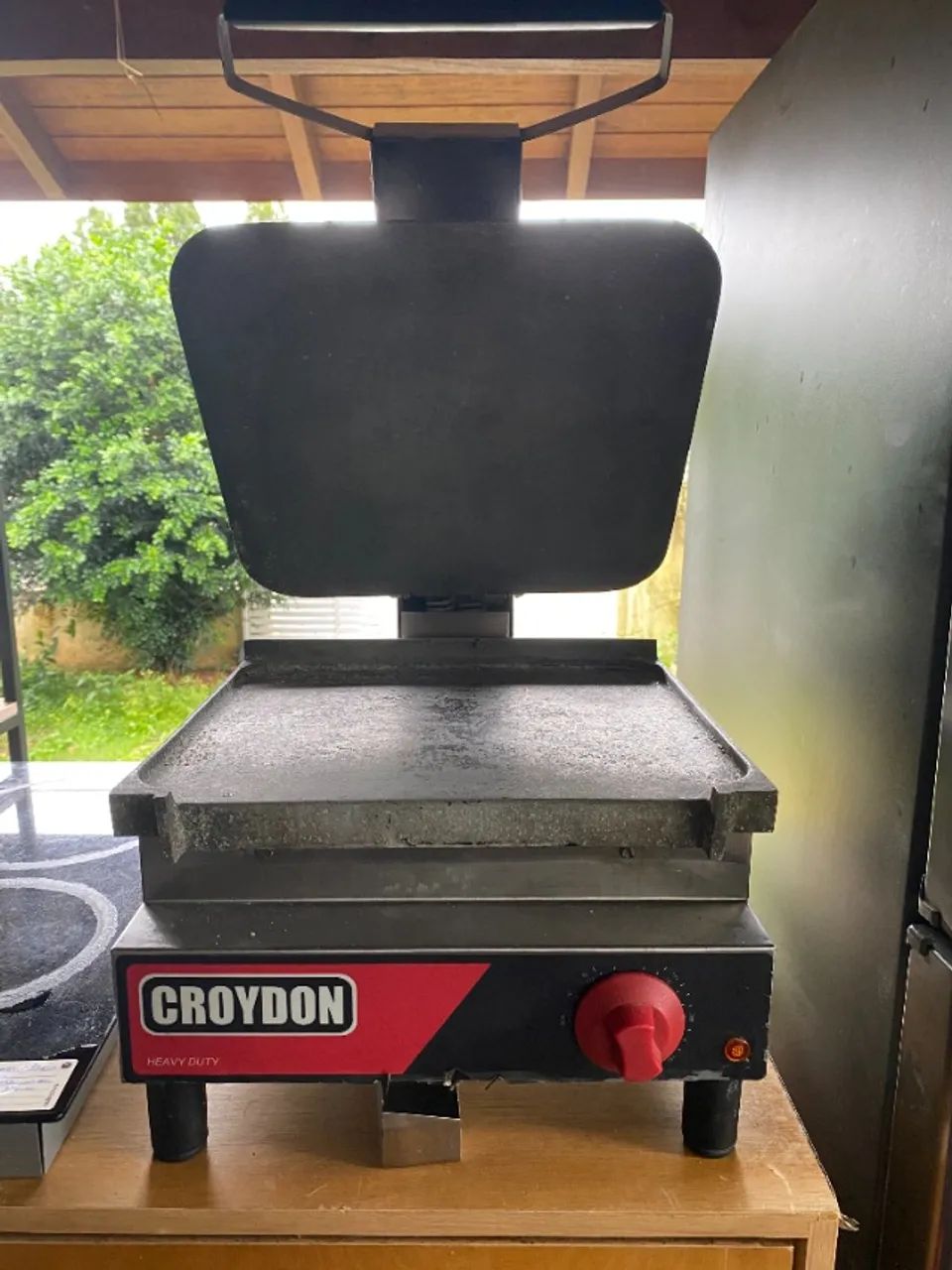 SANDUICHEIRA GRILL CROYDON