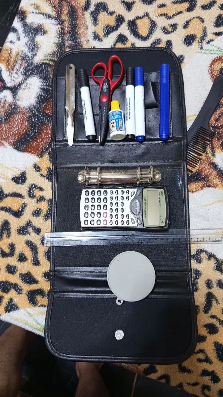 Bolsa de couro para universitário 