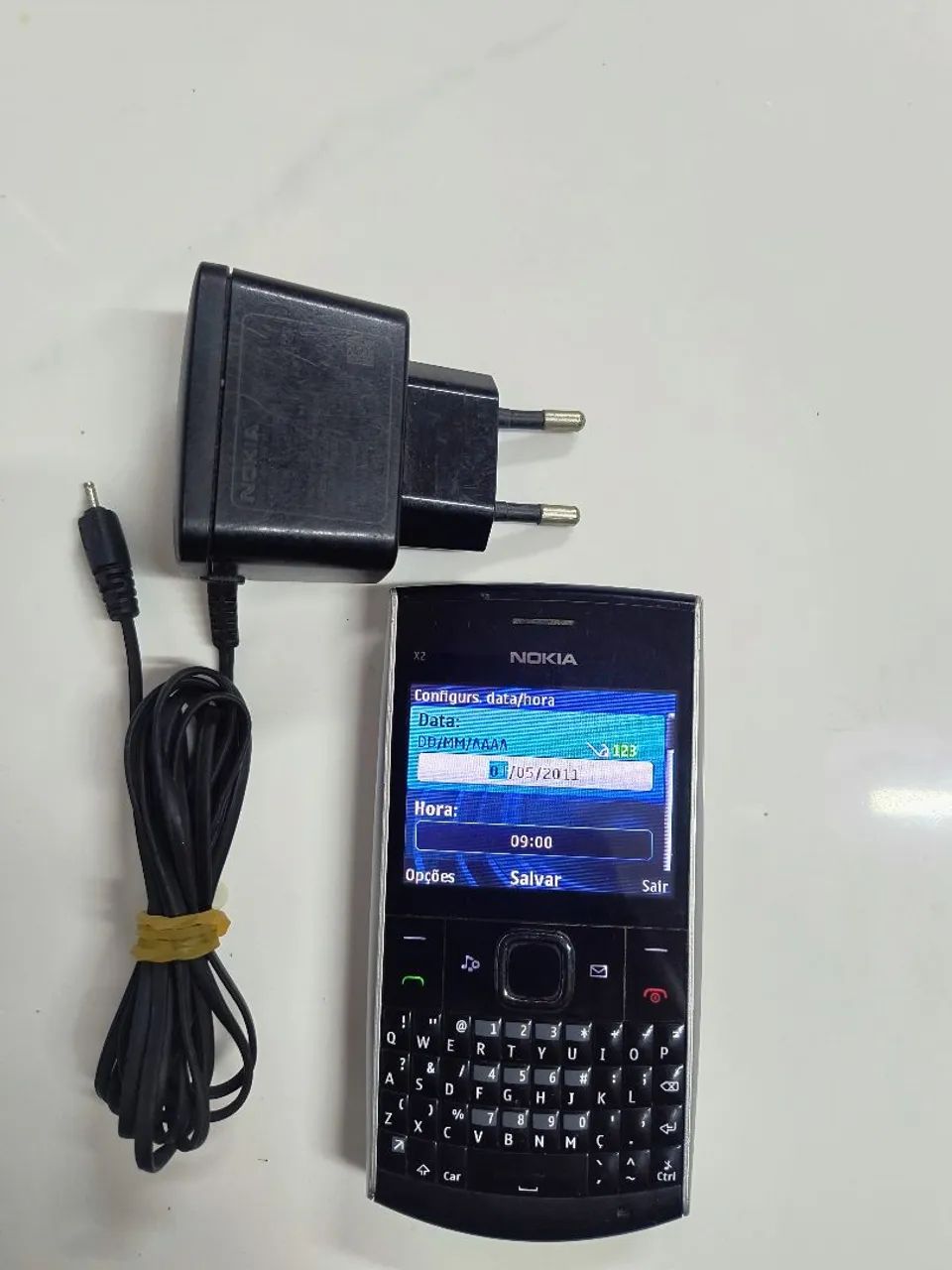 Celular Nokia X2-03