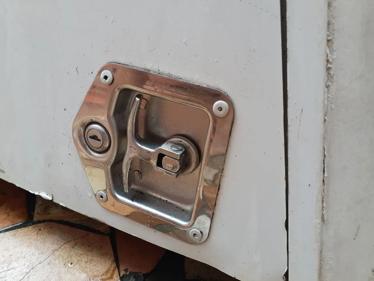Capota fibra Fiat strada  - Foto 4