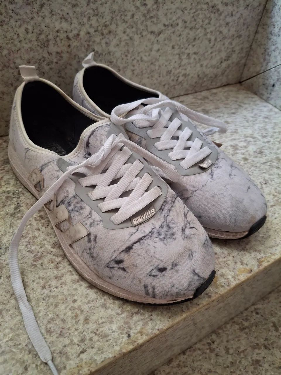 Tênis feminino n37 
