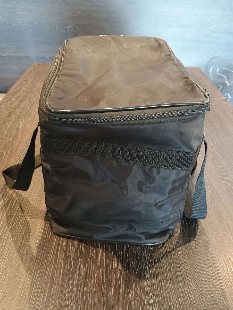 Bolsa térmica preta | 34x20x27 cm | prática e versátil - Foto 3