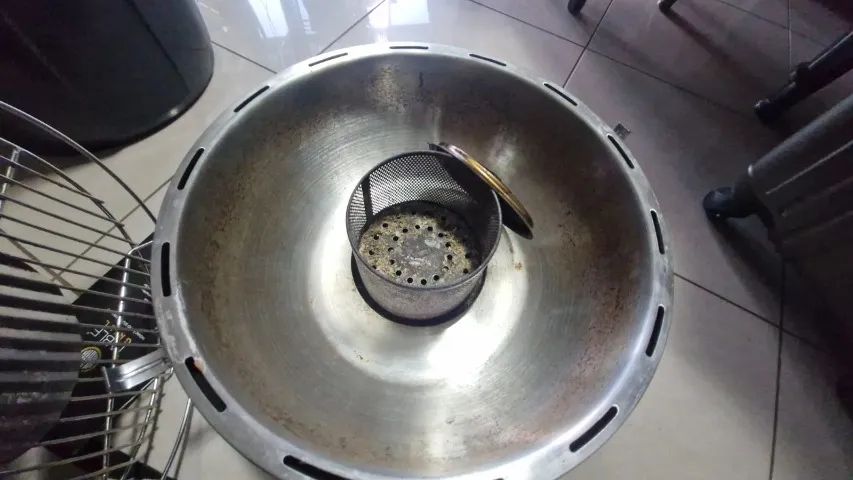 L276) Churrasqueira Table Grill Original- semi nova - Foto 5