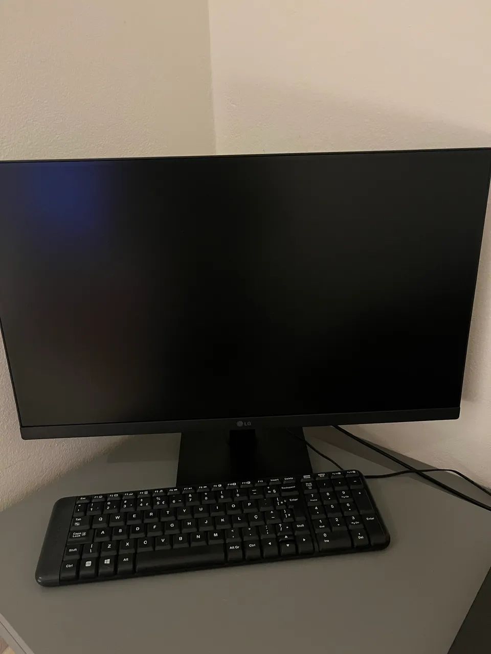 Monitor mais teclado e mouse 