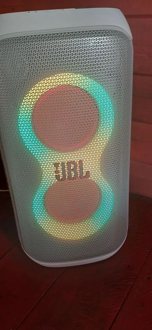 Caixa de som jbl partybox 120