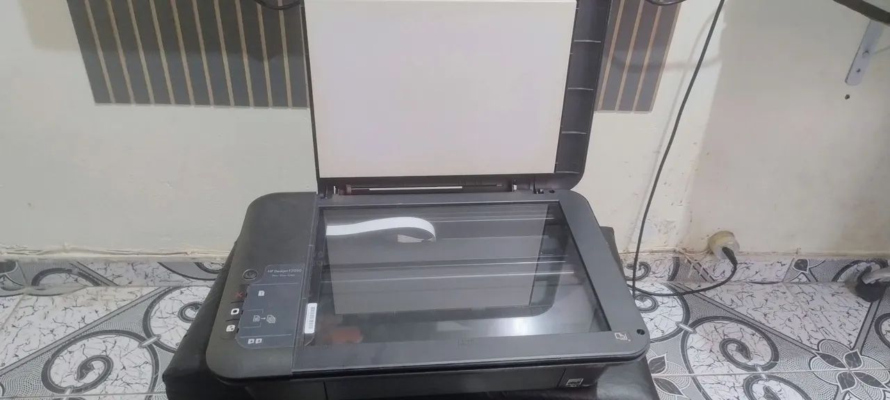 HP Deskjet F2050