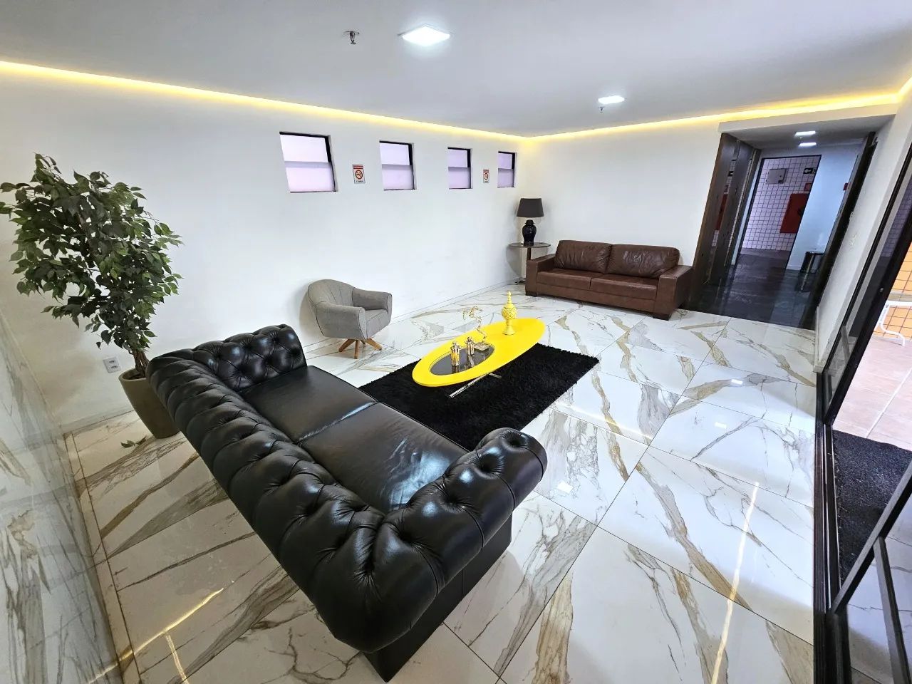 Foto do anúncio de Apartamento para aluguel no Meireles, Fortaleza em Meireles, Fortaleza
