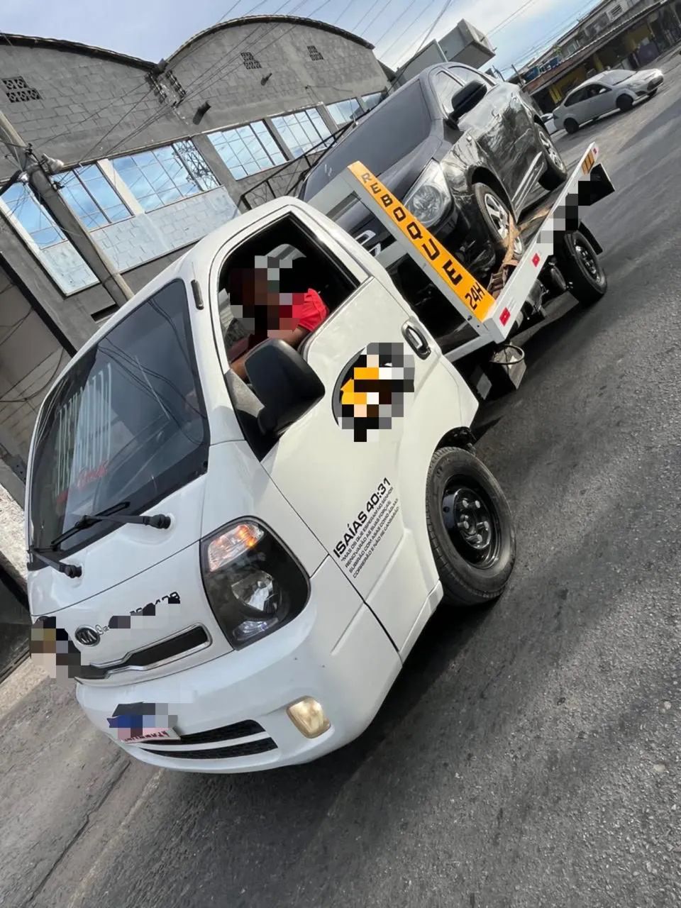 Kia bongo 2013 reboque 