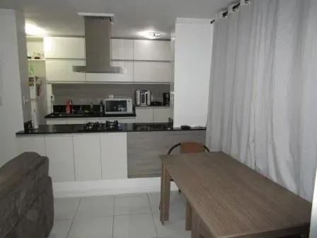 Apartamento todo reformado e mobiliado de 02 quartos em Icaraí! - Foto 2