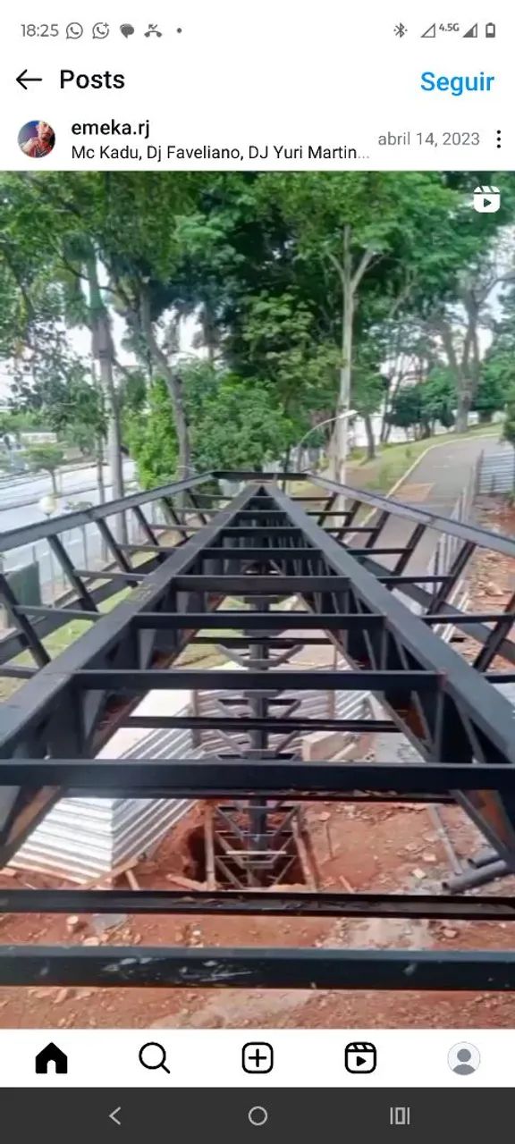 Serralheiro e meio oficial de serralheria 