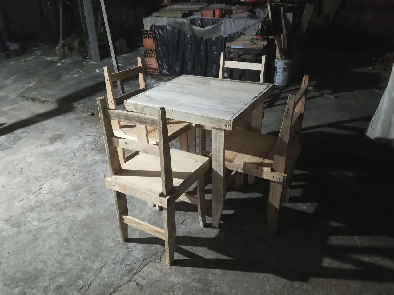 mesa de bar, restaurante ou lar