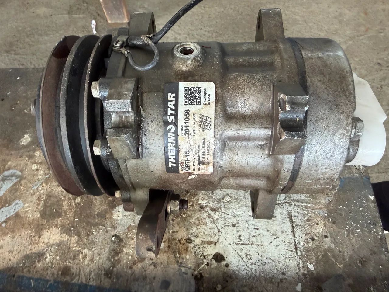 Compressor de caminhão para aparelho de Refrigeração acoplado  - Foto 2