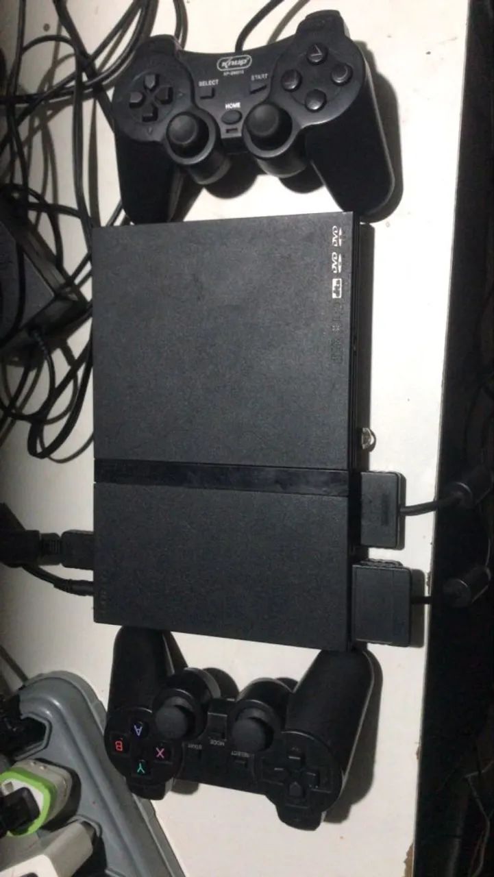 Playstation 2 com jogos
