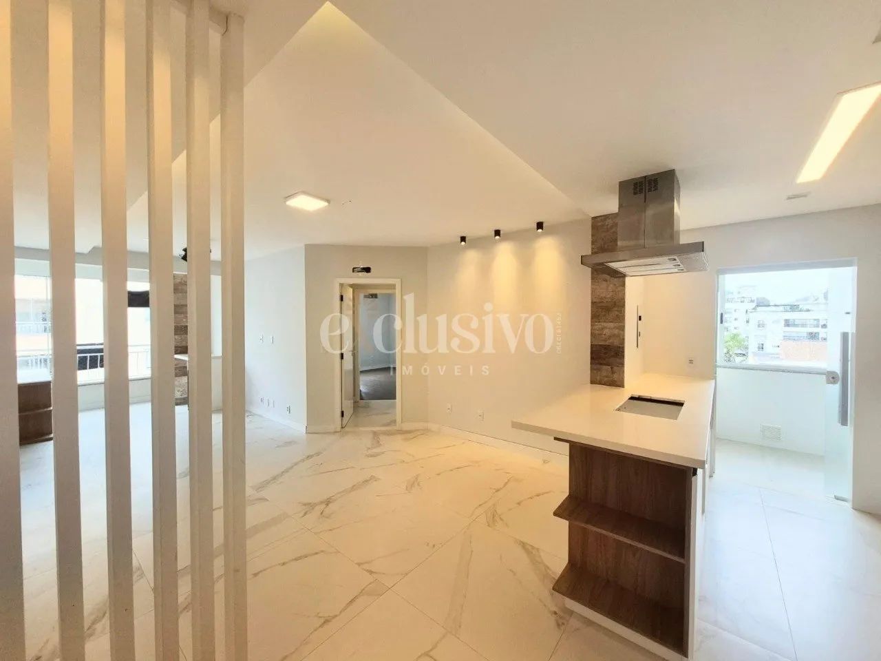 Apartamento para venda 2 quartos na orla de Coqueiros. - Foto 2