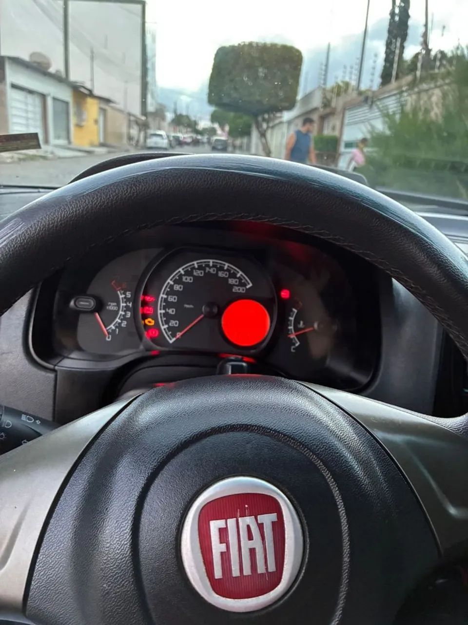 Fiat Strada Working Hard 1.4 Fire Flex 8V CD 2017 - Foto 4