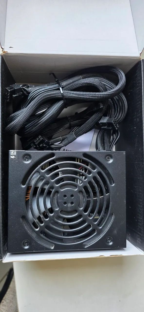 Fonte Corsair CV650W - Foto 4