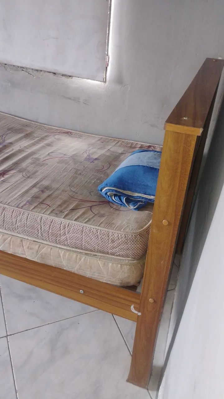 Cama solteiro com colchão  - Foto 3
